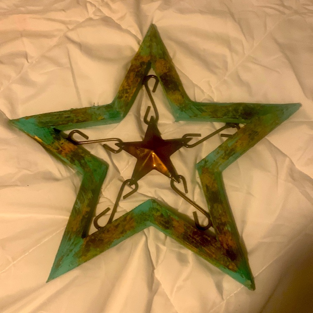 Teal and gold star